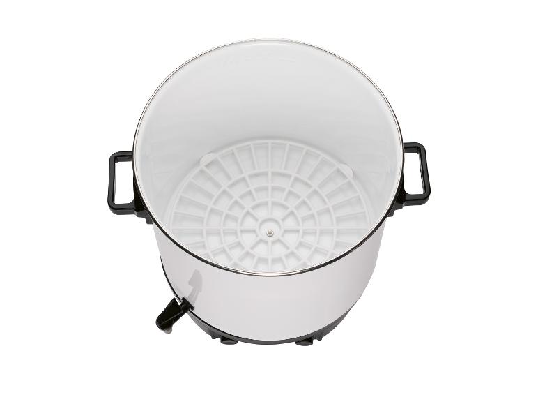 Odkapávač bílého vína s kohoutkem a vyjímatelným košem.