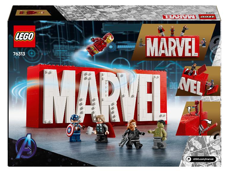 LEGO Marvel sada s červenými a bílými písmeny, minifigurkami Iron Mana, Kapitána Ameriky, Thora, Black Widow a Hulka.