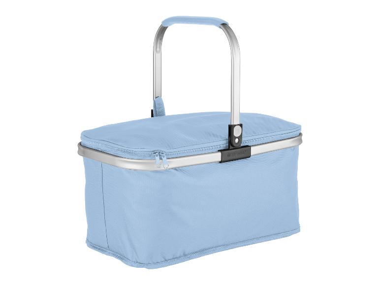 Světle modrá chladnička s rukojetí od Topmove.