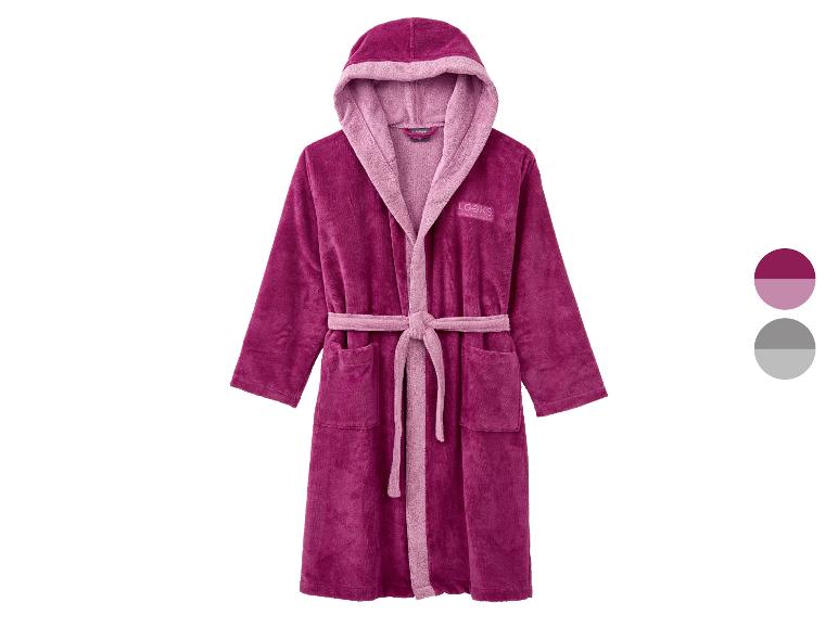 Fialovo-růžový župan s kapucí, páskem, kapsami a nápisem „LOOKS“.