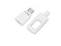 Bílý USB-C adaptér s ochranným pouzdrem
