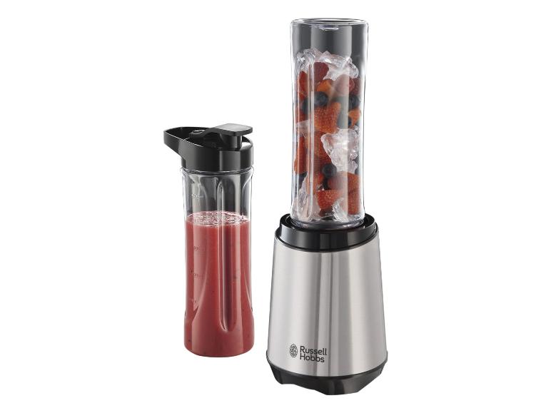 Mixér Russell Hobbs se smoothie a s ingrediencemi na další smoothie.