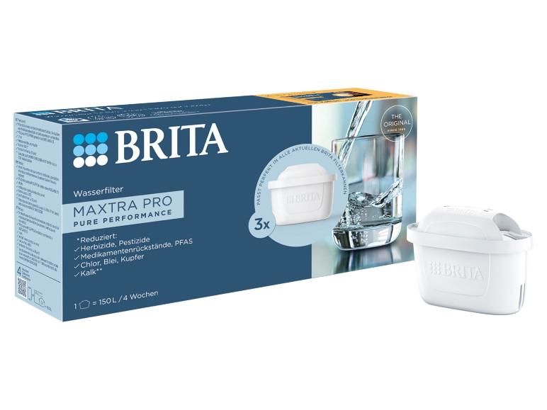 Krabice vodních filtrů se 3 filtry Maxtra Pro, snižující herbicidy, pesticidy a vodní kámen.