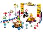 Závodní dráha LEGO Super Mario Kart s figurkami, vozidly a startovním portálem.