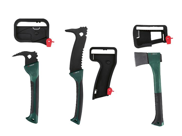 Nářadí Parkside: sekera, nůž a krumpáč s odnímatelnými rukojeťmi a pouzdry.