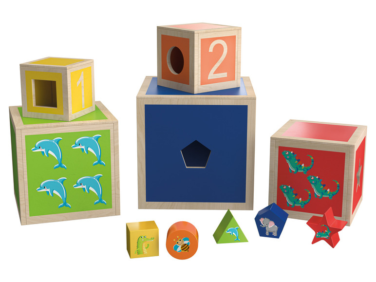Dřevěné kostky s čísly, zvířátky a tvary.