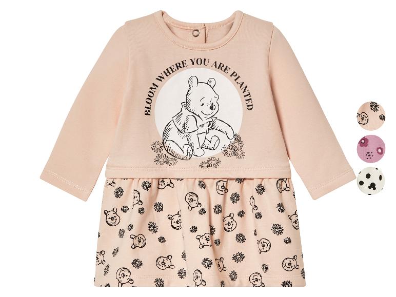 Růžové šaty pro miminka s dlouhým rukávem s potiskem Winnie the Pooh.