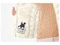 Bílá bunda U.S. Grand Polo Equipment & Apparel s logem koně.