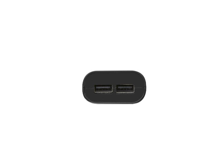 Černá USB nabíječka se dvěma porty.