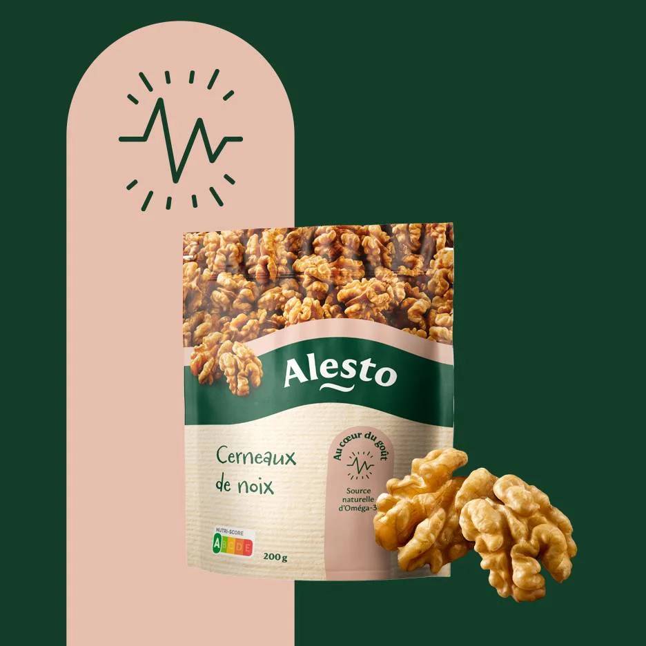 Balení vlašských ořechů s textem „Cerneaux de noix“, „200 g“ a „Nutri-Score A“.