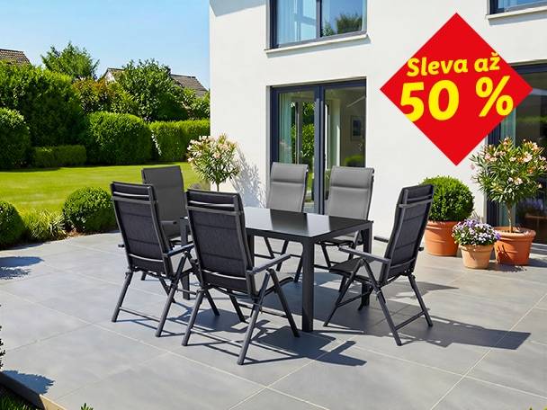 Sestava zahradního nábytku na terase s 50% slevou.