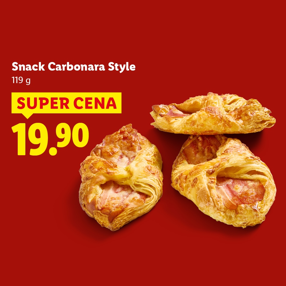 Tři slané pečivo Carbonara Style na červeném pozadí s cenou 19,90.